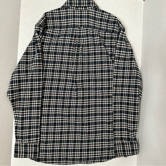 Alaskan Wilderness Gear Mens Size Large Green And Black Checkered Flannel Shirt - Picture 2 of 8